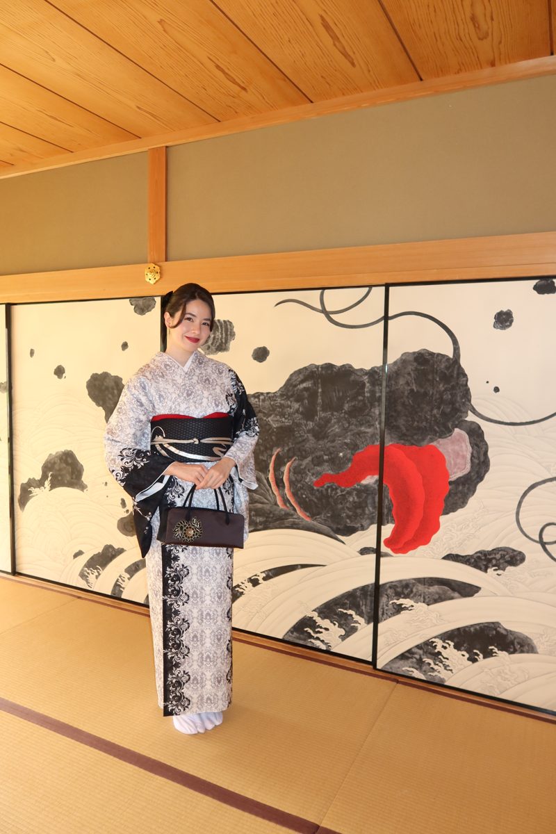 In kimono with immersive art